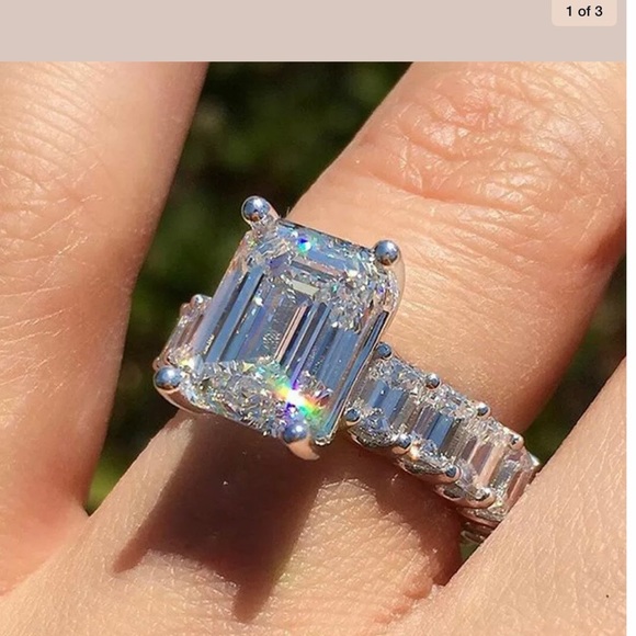 Jewelry - NWT Emerald Cut Sapphire Ring Sz 6